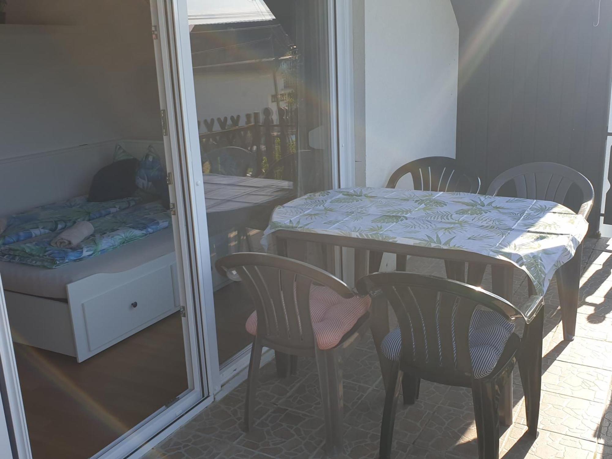 Sophie Apartment With Balcony Balatonbereny Exterior photo