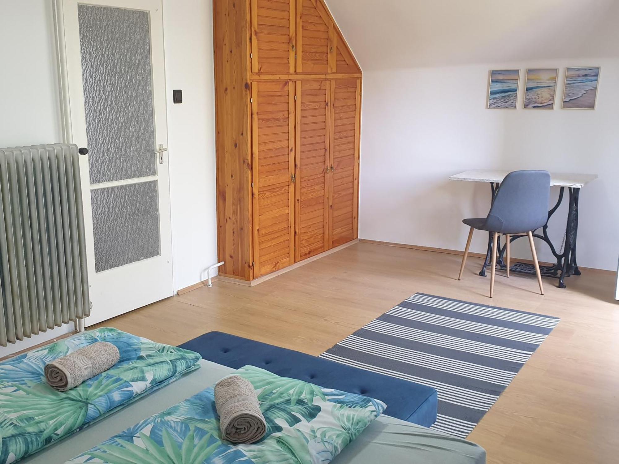 Sophie Apartment With Balcony Balatonbereny Exterior photo